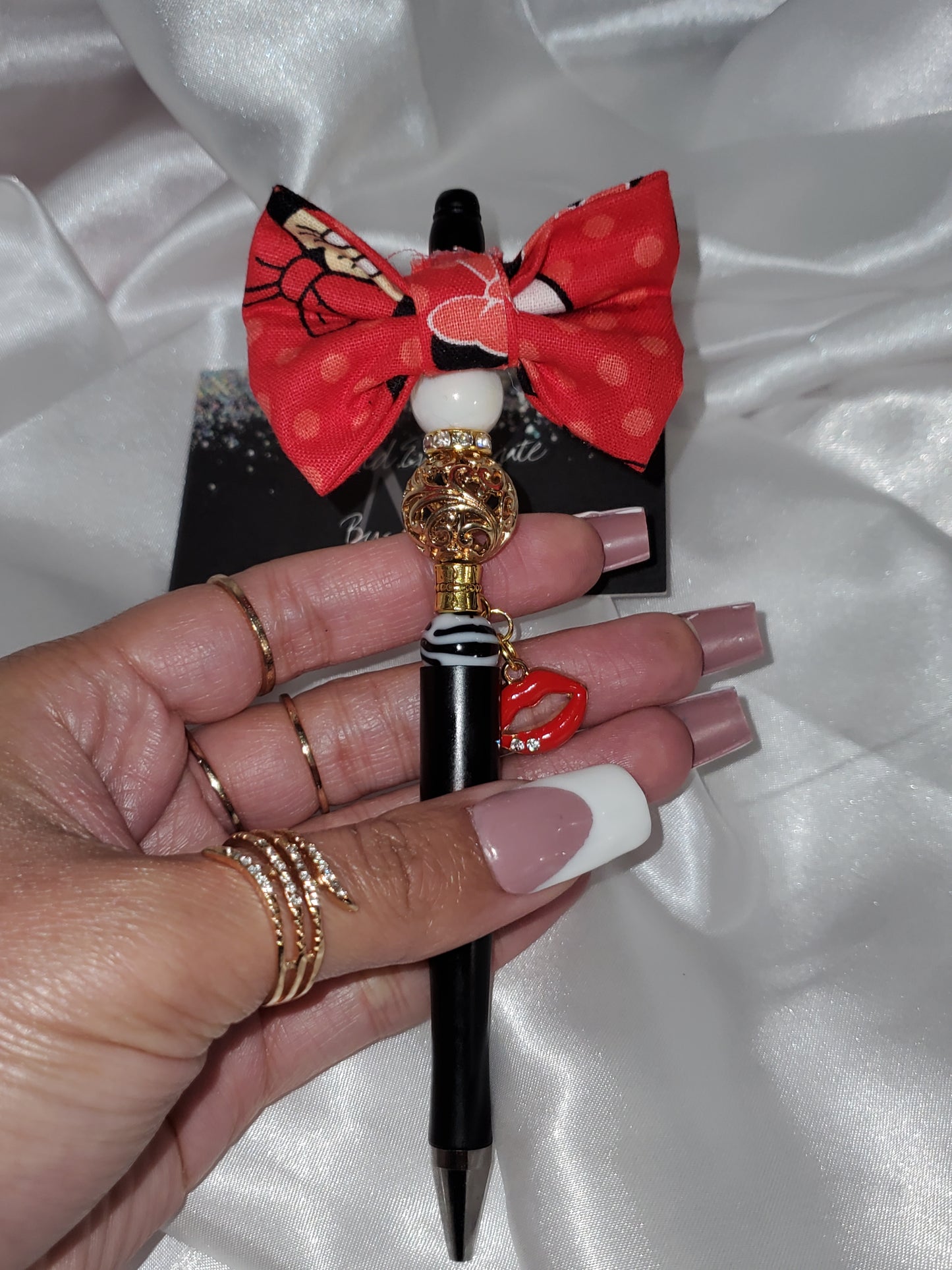 Kawaii Pens with bows